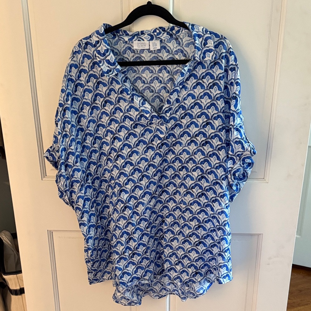 Sigrid Olsen Blue and White Patterned Blouse